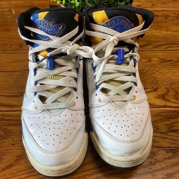 𝅺nike Air Jordan White Blue Sixty Plus Laney Sz10.5 - Picture 1 of 10
